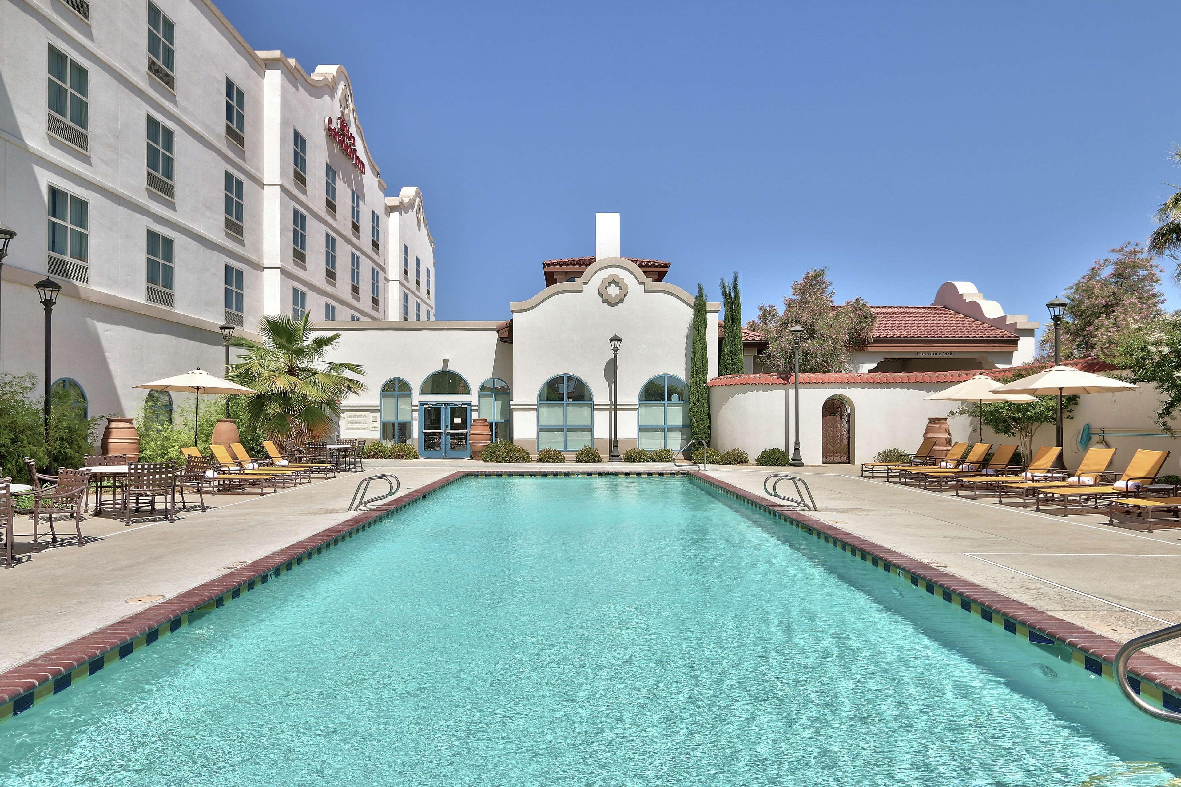 Hilton Garden Inn Las Cruces Exterior photo