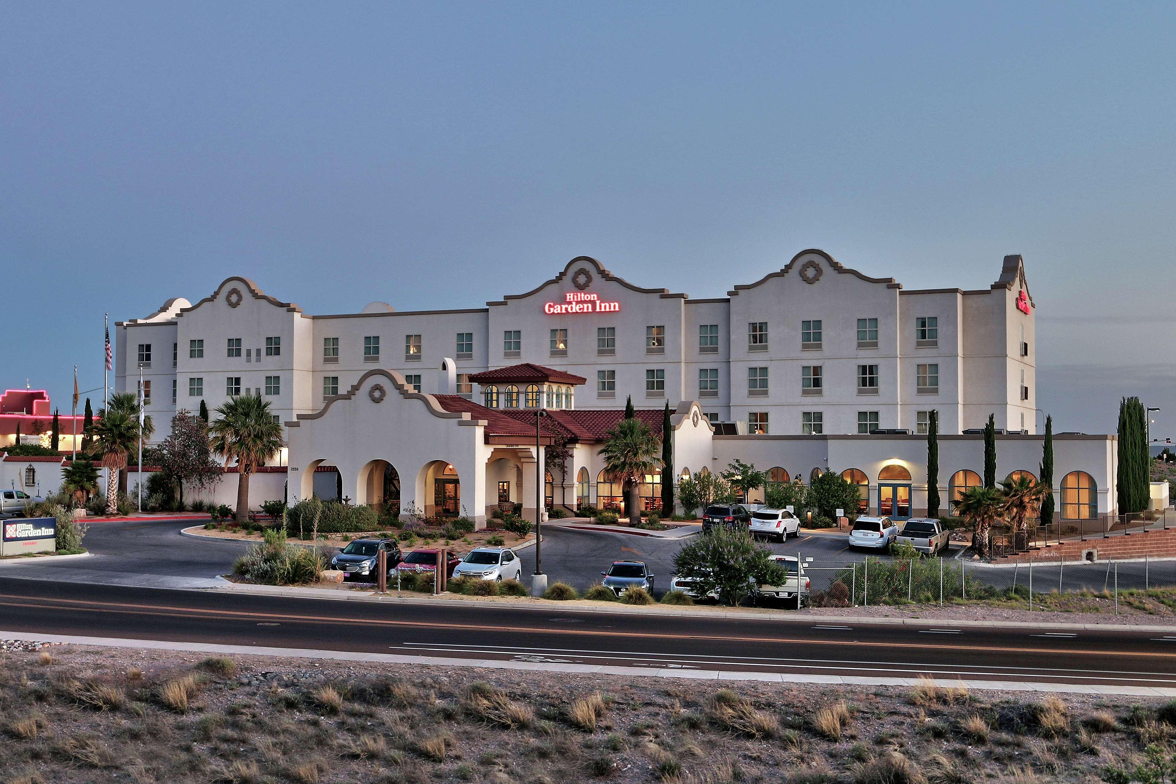 Hilton Garden Inn Las Cruces Exterior photo